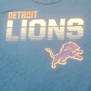 Nike Dri fit Lions long sleeved shirt. Medium. EUC